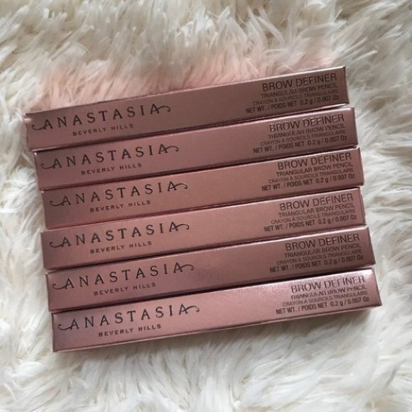 Anastasia Beverly Hills Brow Definer Pencil - Picture 1 of 5